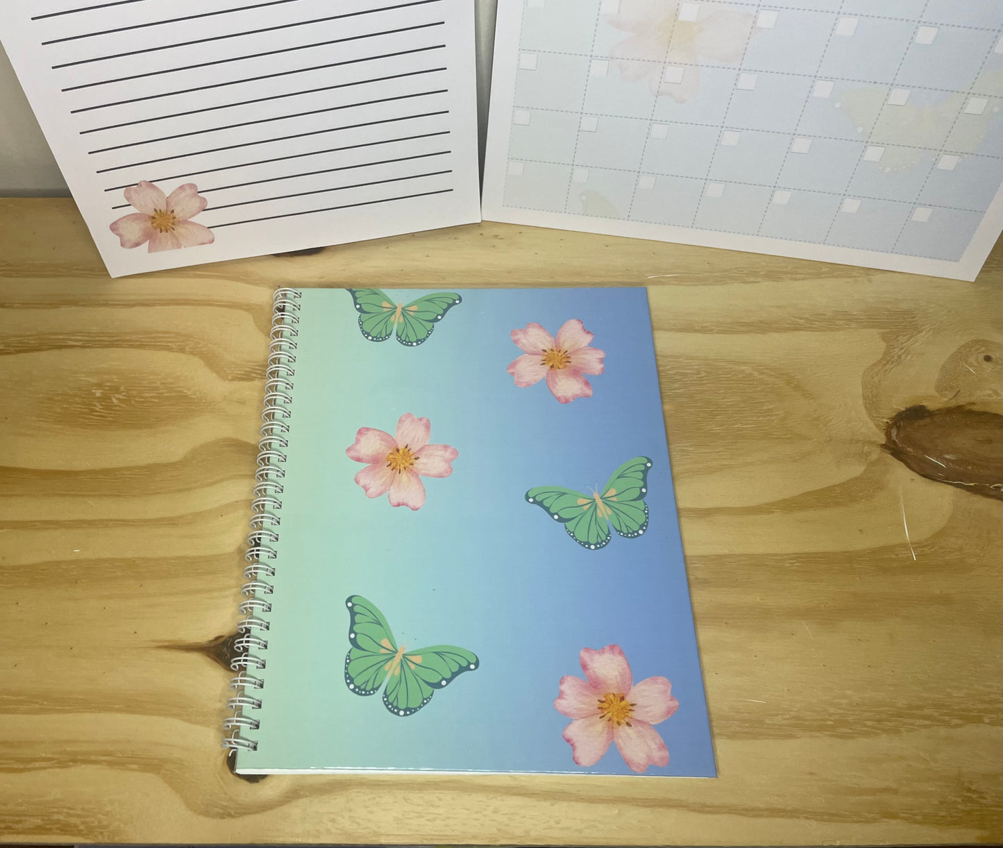 Butterflies and Flowers Gift Set